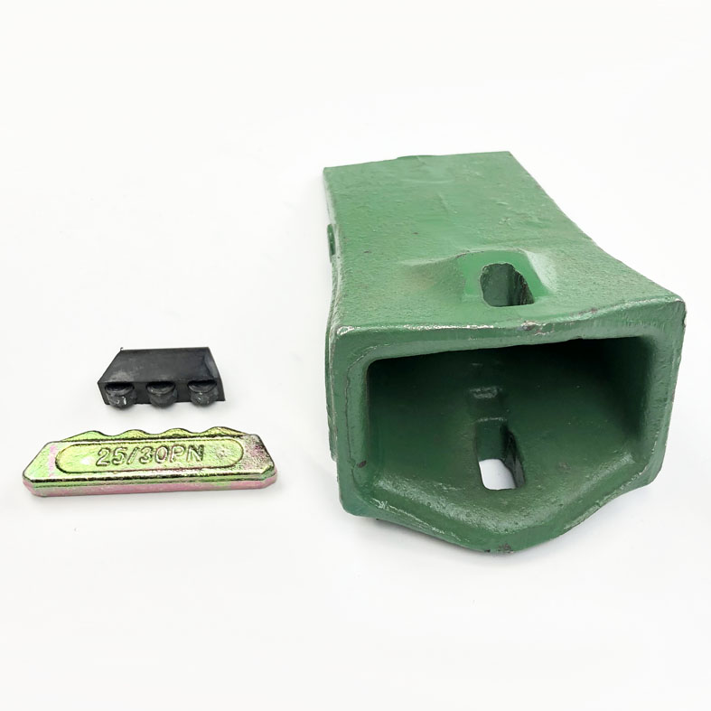 30S Esco Style Standard Tooth c/w Pin & Rubber Lock Wesco Industries